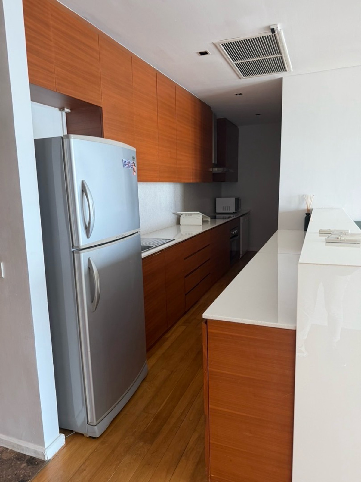 ให้เช่าคอนโดสุขุมวิท อโศก ทองหล่อ : 【RENT-PET FRIENDLY 🐱🐶】 The Lakes Asoke (sukhumvit 16)เดอะเลคส์ 🌟