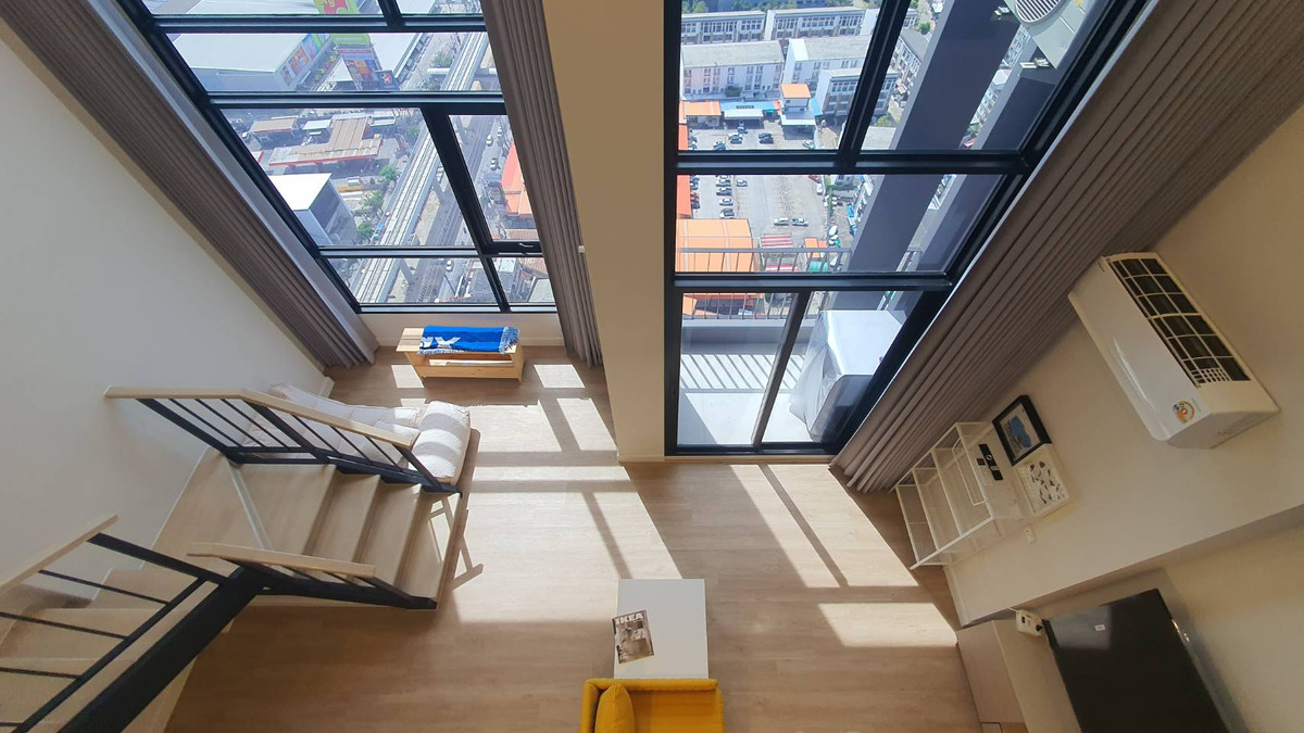 For RentCondoRathburana, Suksawat : For rent: Duplex Loft, high ceilings, Chao Phraya River view, 34th floor, beautiful room, ready to move in, near the BTS.