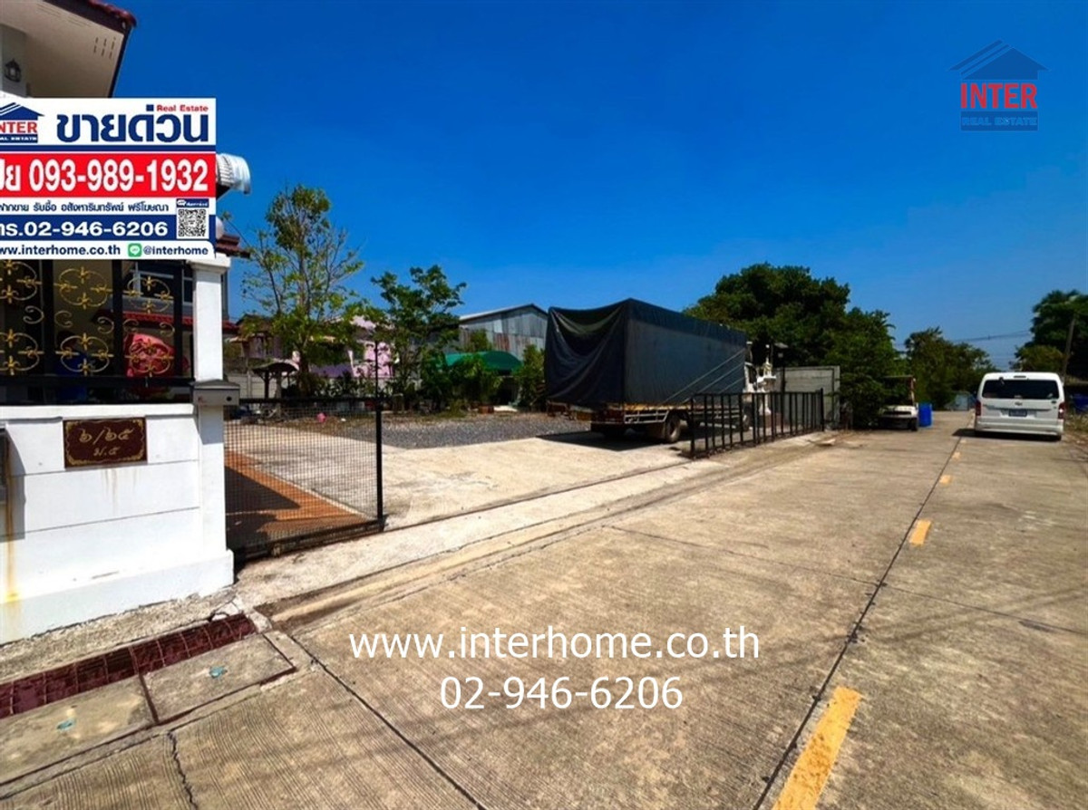 For SaleHousePathum Thani,Rangsit, Thammasat : Single house + land, 2 floors, 200 sq m. Single house + land. Soi Sawai Pracharat 14 Phra Ong Chao Sai Khlong 4 Road, Lam Luk Ka, Pathum Thani