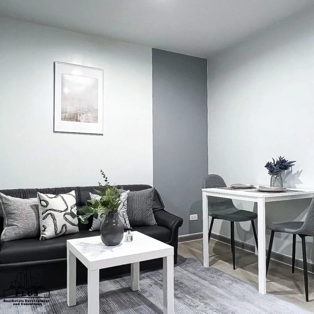 ขายคอนโดวิภาวดี ดอนเมือง หลักสี่ : sell/ขาย รีช พหลโยธิน52