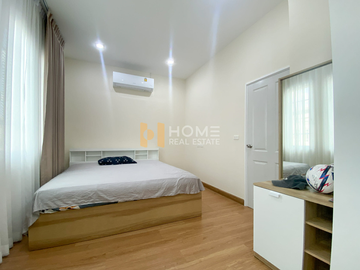 For SaleTownhomeThaphra, Talat Phlu, Wutthakat : Golden Town Sathorn / 4 bedrooms (for sale), Golden Town Sathorn / 4 Bedrooms (FOR SALE) BALL016