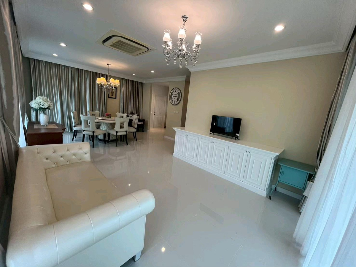 ให้เช่าพัฒนาการ ศรีนครินทร์ : บ้านเเฝดให้เช่า 60,000 บาท เดือน