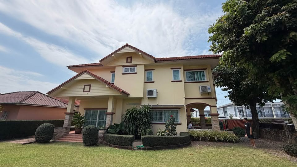 For SaleHousePattaya, Bangsaen, Chonburi :  Thai Garden Hill Village, Pattaya