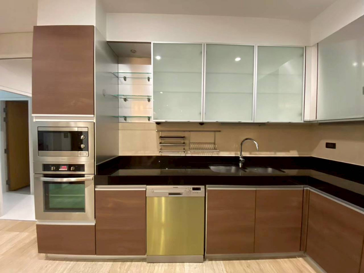 For RentCondoSukhumvit, Asoke, Thonglor : For rent 3 bedrooms, 3 bathrooms, Domus Condominium (Sukhumvit 18)