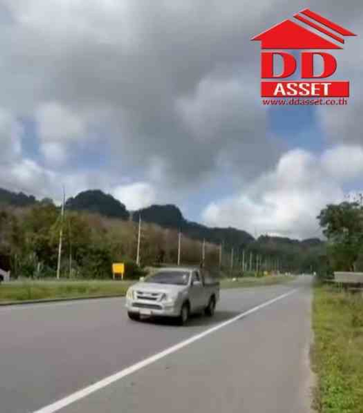 ขายที่ดินนครศรีธรรมราช : ขายที่ดินติดถนนเอเซีย 5-3-5 ไร่ จ.นครศรีธรรมราช ช่องเขาถ้ำใหญ่ รหัสทรัพย์ : L8060