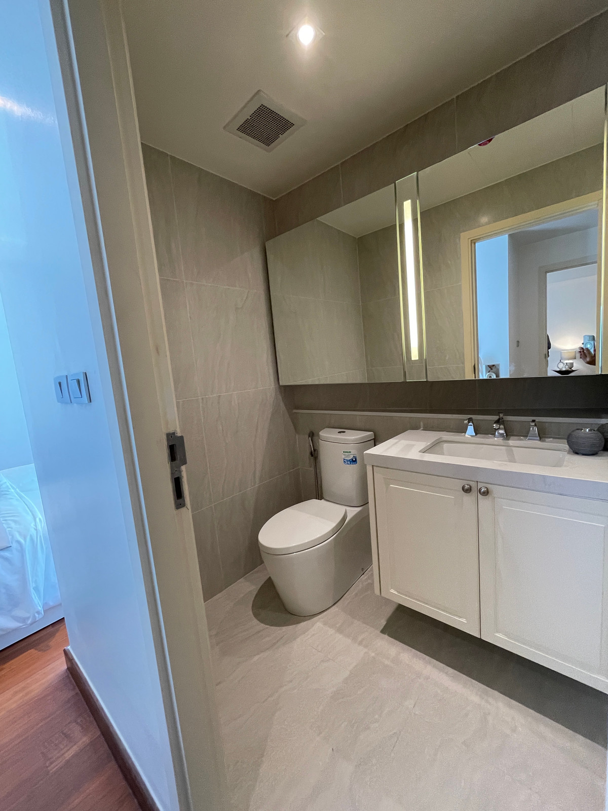 For SaleCondoSathorn, Narathiwat : [READY TO MOVE IN] Room dropped down! 2 bedrooms, fully furnished + electrical appliances, Altitude Symphony Charoenkrung | Only 400 m. to Shrewsbury, just carry your bags and move in! 2 Bed Unit, 11th floor, north direction, last room, best price, sold f