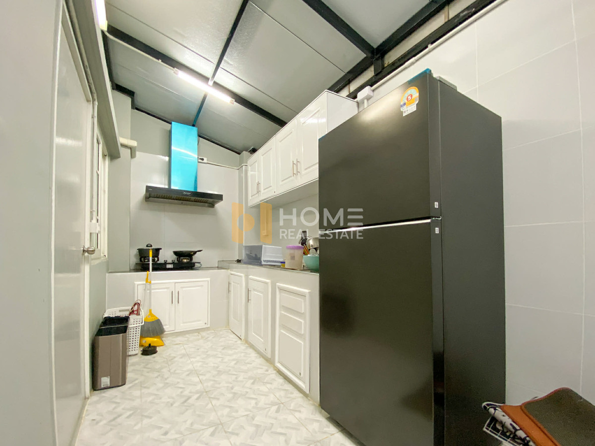 For SaleTownhomeThaphra, Talat Phlu, Wutthakat : Golden Town Sathorn / 4 bedrooms (for sale), Golden Town Sathorn / 4 Bedrooms (FOR SALE) BALL016