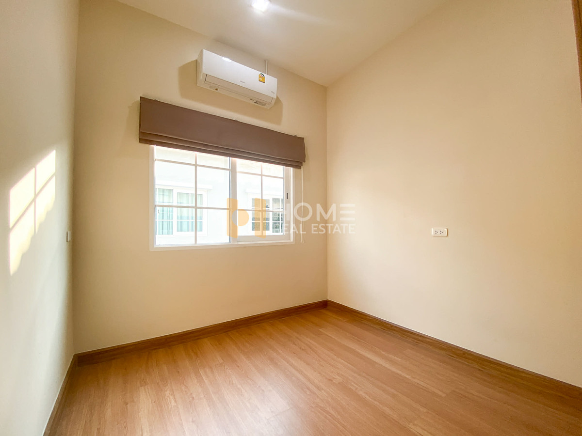 For SaleTownhomeThaphra, Talat Phlu, Wutthakat : Golden Town Sathorn / 4 bedrooms (for sale), Golden Town Sathorn / 4 Bedrooms (FOR SALE) BALL016