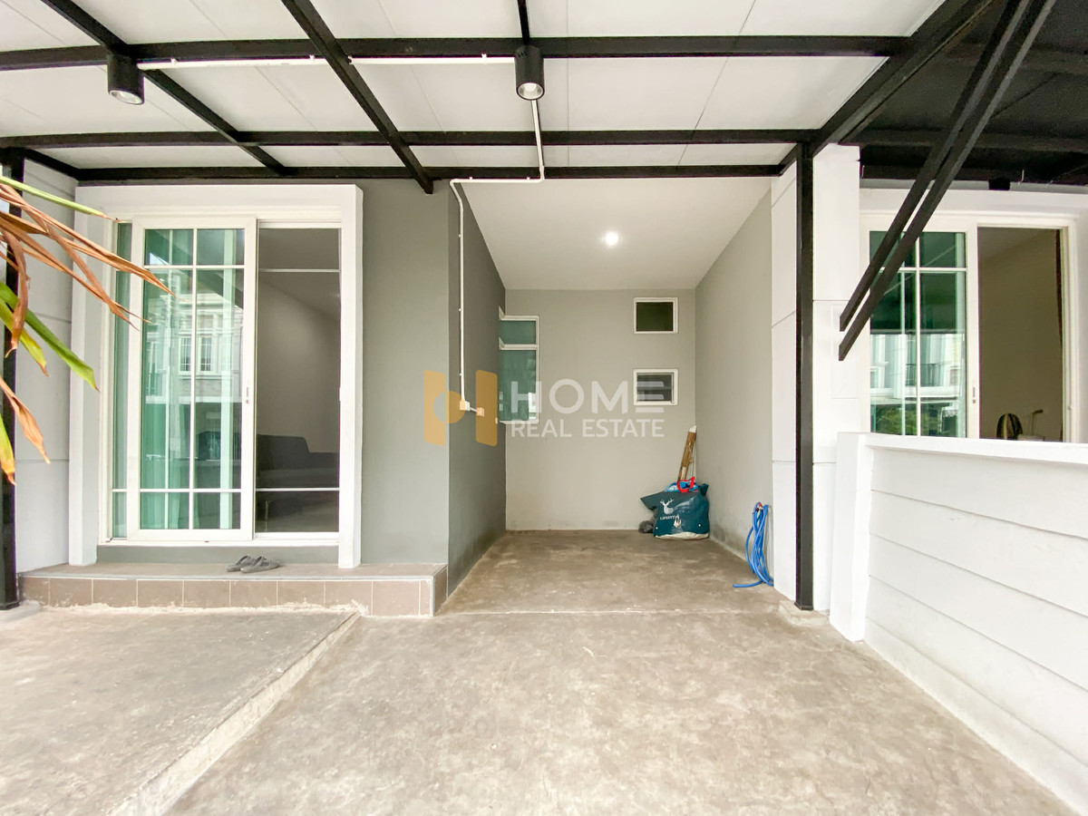 For SaleTownhomeThaphra, Talat Phlu, Wutthakat : Golden Town Sathorn / 4 bedrooms (for sale), Golden Town Sathorn / 4 Bedrooms (FOR SALE) BALL016