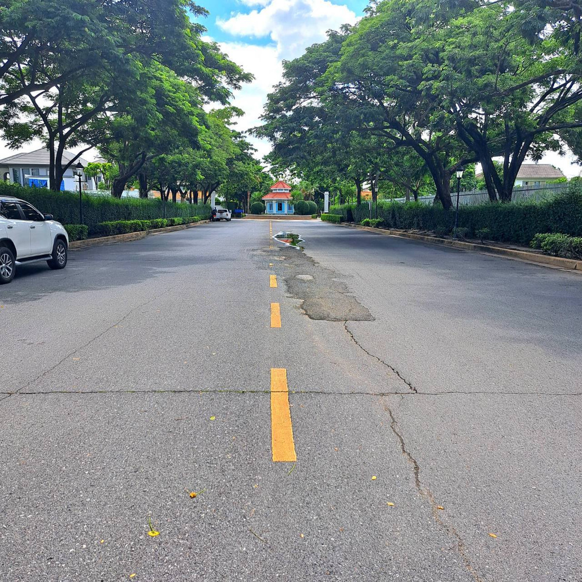 For RentHouseSeri Thai, Ramkhamhaeng Nida : For rent, 67 sq m, 3 bedrooms, 3 bathrooms, 2-story detached house, Manthana, On Nut, Wongwaen, Sukhapiban 2.