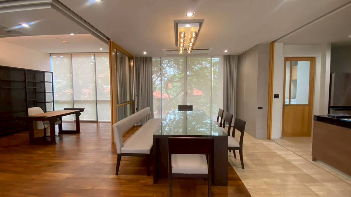 For RentCondoSukhumvit, Asoke, Thonglor : For rent 3 bedrooms, 3 bathrooms, Domus Condominium (Sukhumvit 18)