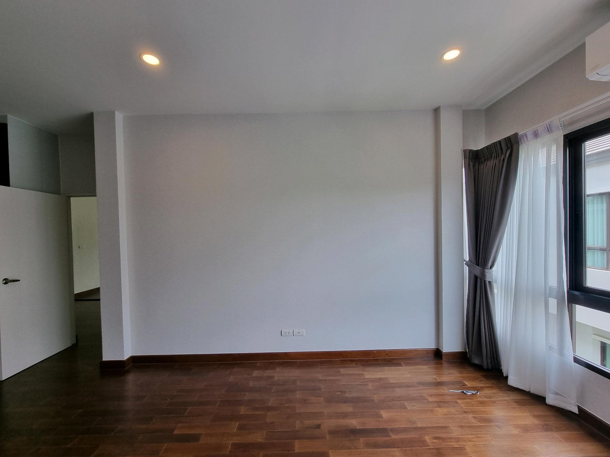 ขายบ้านปิ่นเกล้า จรัญสนิทวงศ์ : ขายบ้านเดี่ยวโครงการเดอะซิตี้ปิ่นเกล้าบรม ซ.บรมราชชนนี60 ขนาดที่ดิน105ตารางวา