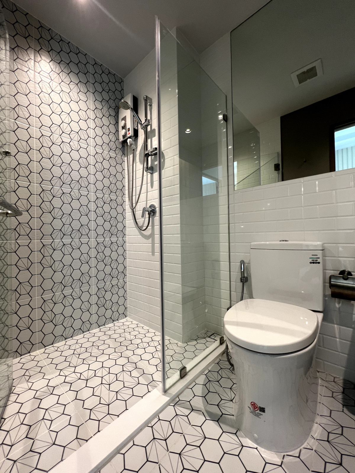 ขายคอนโดท่าพระ ตลาดพลู วุฒากาศ : ขาย คอนโด 1 นอน 1 น้ำ  เฟอร์ครบ ชั้นสูง วิวโล่ง ใกล้ BTS ตลาดพลู 