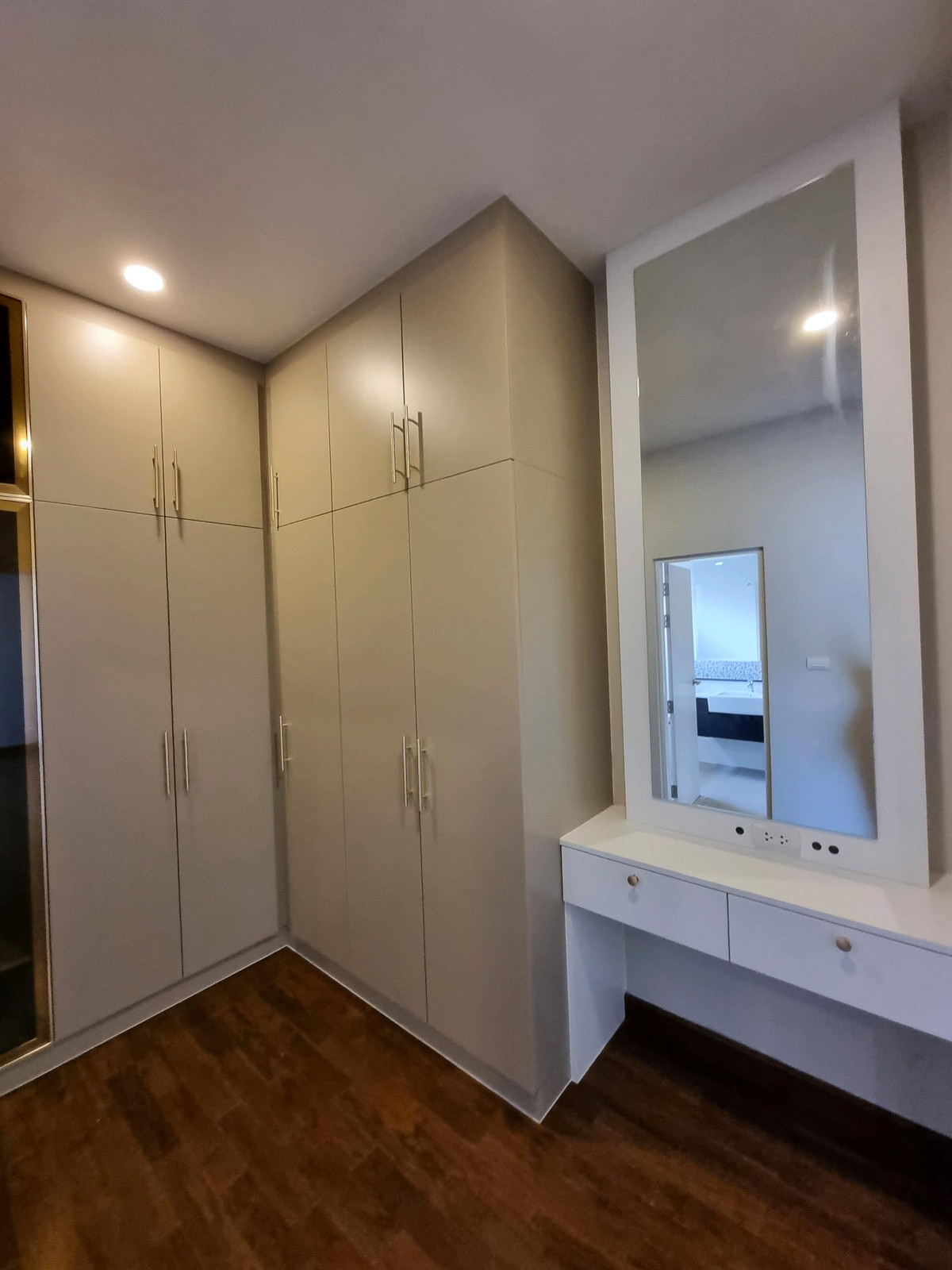 ขายบ้านปิ่นเกล้า จรัญสนิทวงศ์ : ขายบ้านเดี่ยวโครงการเดอะซิตี้ปิ่นเกล้าบรม ซ.บรมราชชนนี60 ขนาดที่ดิน105ตารางวา