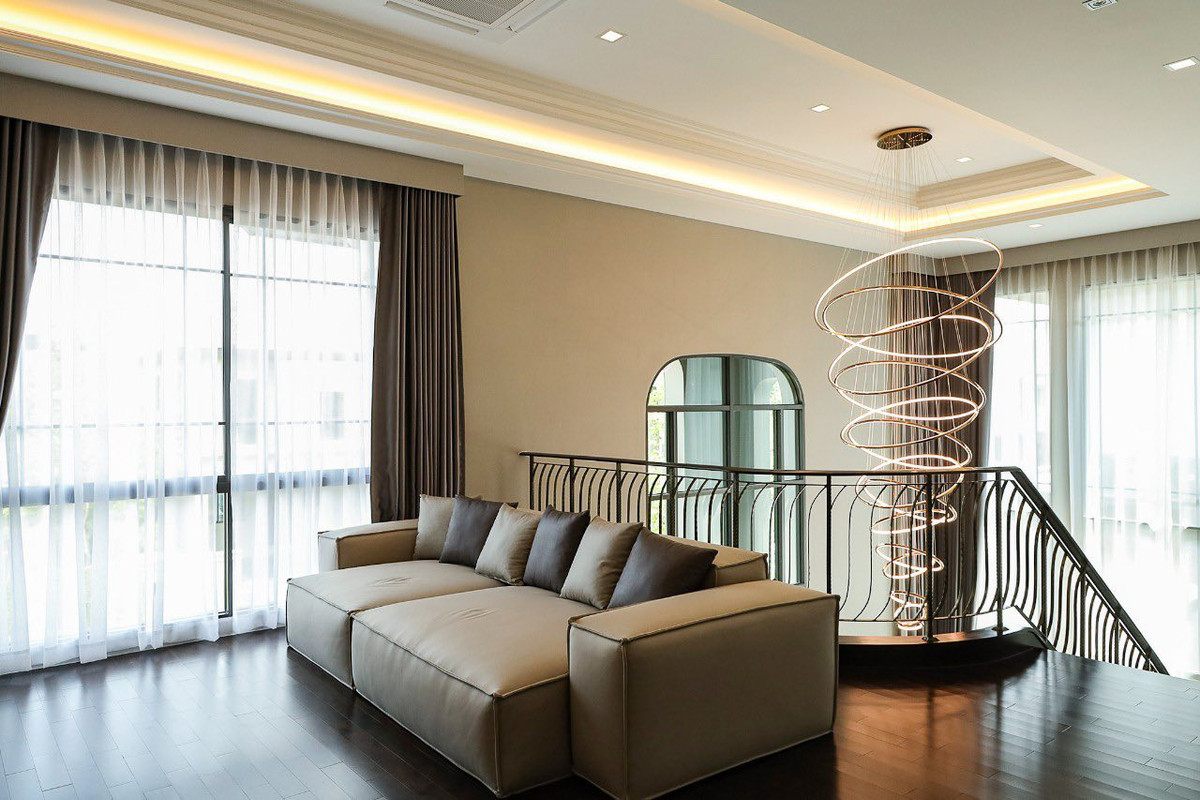 For SaleHouseLadkrabang, Suwannaphum Airport : Grand Bangkok Boulevard Krungthepkreetha / 5 Bedrooms (FOR SALE) BZD166