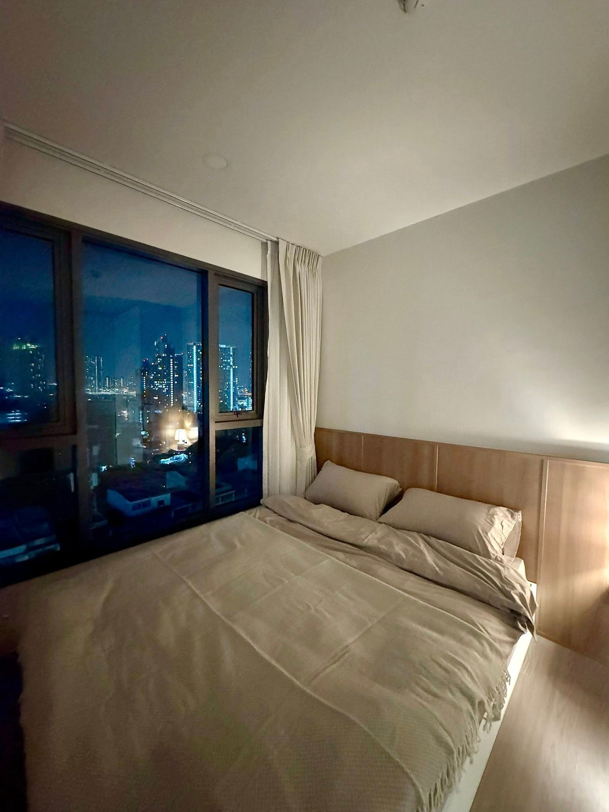 ให้เช่าคอนโดคลองเตย กล้วยน้ำไท : For Rent : Aspire Sukhumvit – Rama4   2ห้องนอน 1ห้องน้ำ ห้องสวย เฟอร์นิเจอร์ครบ พร้อมเข้าอยู่