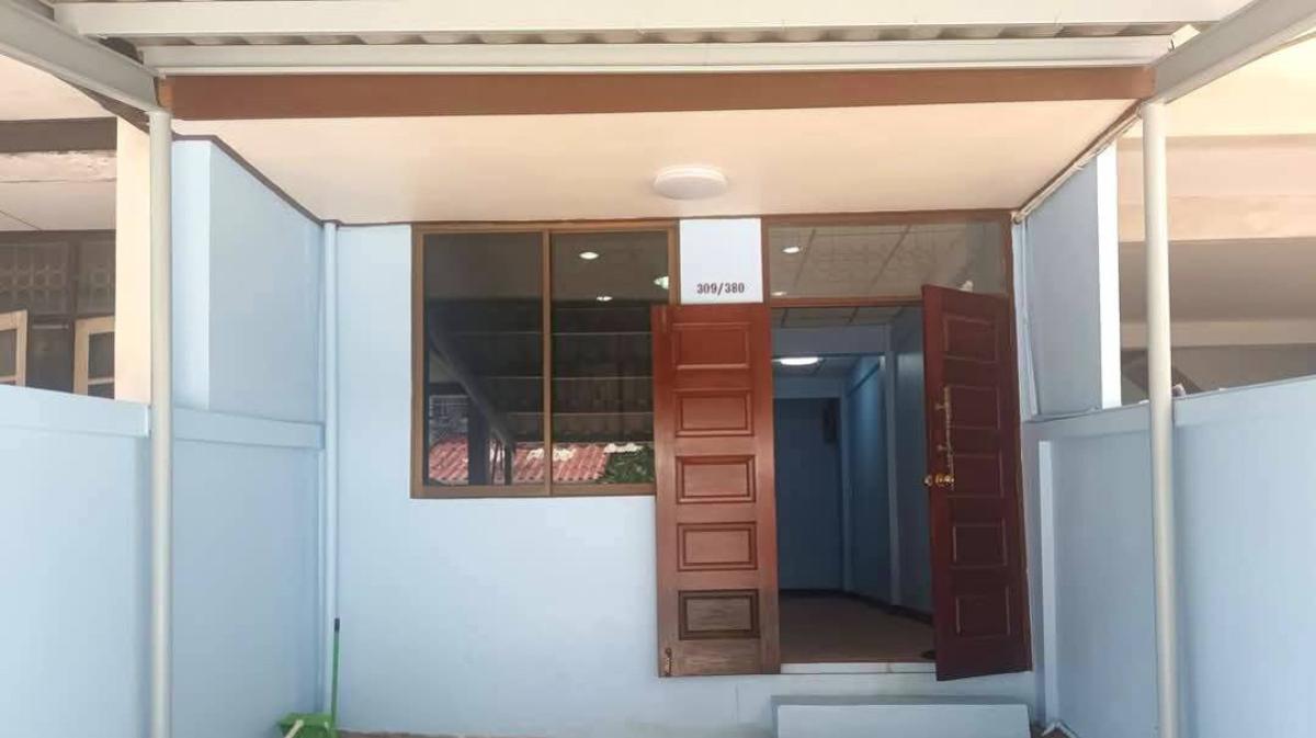 For SaleTownhomePattanakan, Srinakarin : For Sale Townhome Phattanakarn Soi 55, 57 , Suan Luang , Suan Luang , Bangkok , CX-147564