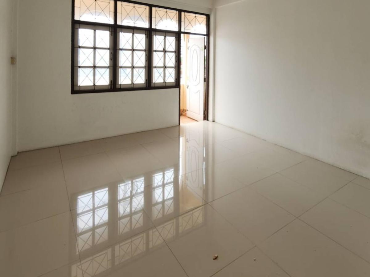 ขายอาคารพาณิชย์ราชบุรี : ขายอาคารพาณิชย์  ตึกแถว ติดถนนใหญ่ ถนนเพชรเกษม  ราชบุรี  ทำเลค้าขาย หลังมุม ห้องมุม หน้ากว้าง หลุมดิน เมืองราชบุรี ราชบุรี CX-148291