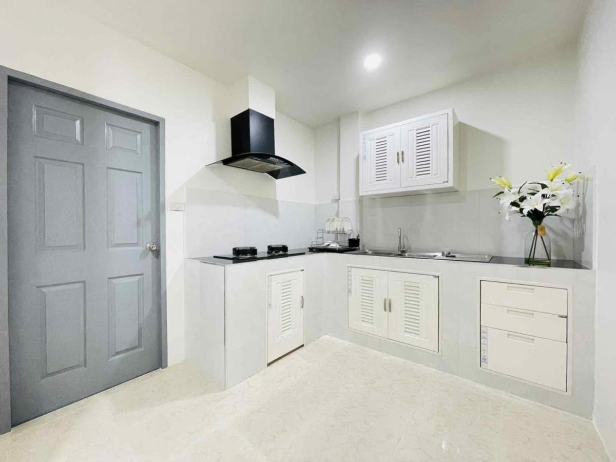 For SaleTownhomePattaya, Bangsaen, Chonburi : For Sale Townhouse/Townhome  , Eakmongkol 5/1 , newly renovated , Mueang Phata , Bang Lamung , Chon Buri , CX-148036