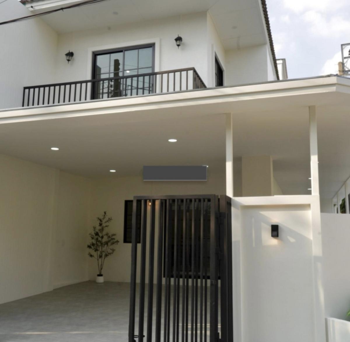 ขายทาวน์โฮมนวมินทร์ รามอินทรา : ขายทาวน์เฮ้าส์/ทาวน์โฮม  ซิลค์ วิลเลจ สายไหม 54 สายไหม เขต สายไหม กรุงเทพ CX-148426