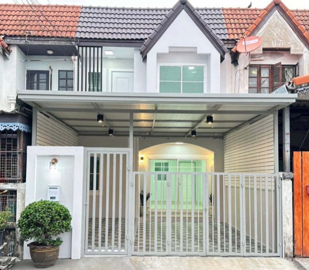 For SaleTownhomeNonthaburi, Bang Yai, Bangbuathong : For Sale Townhouse/Townhome  , Baan Bua Thong 2 , newly renovated , Bang Rak Phatthana , Bang Bua Thong , Nonthaburi , CX-148954