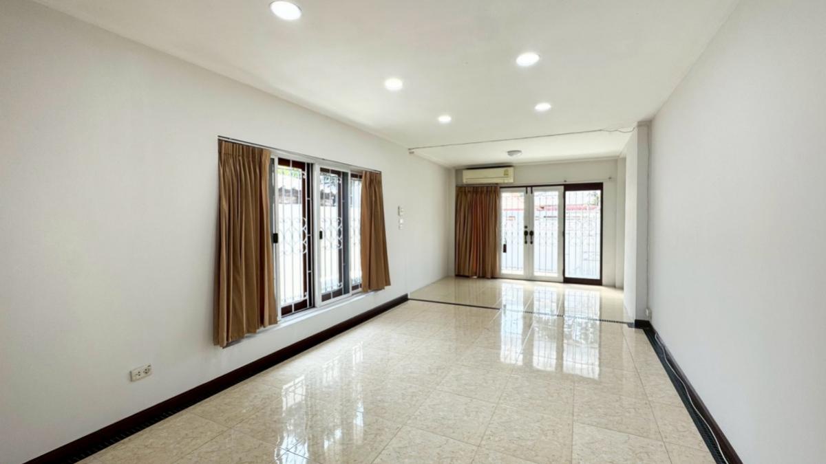 For SaleHousePattanakan, Srinakarin : For Sale House , Kheha Nakhon 3 , ARL-Hua Mak , Suan Luang , Suan Luang , Bangkok , CX-148872