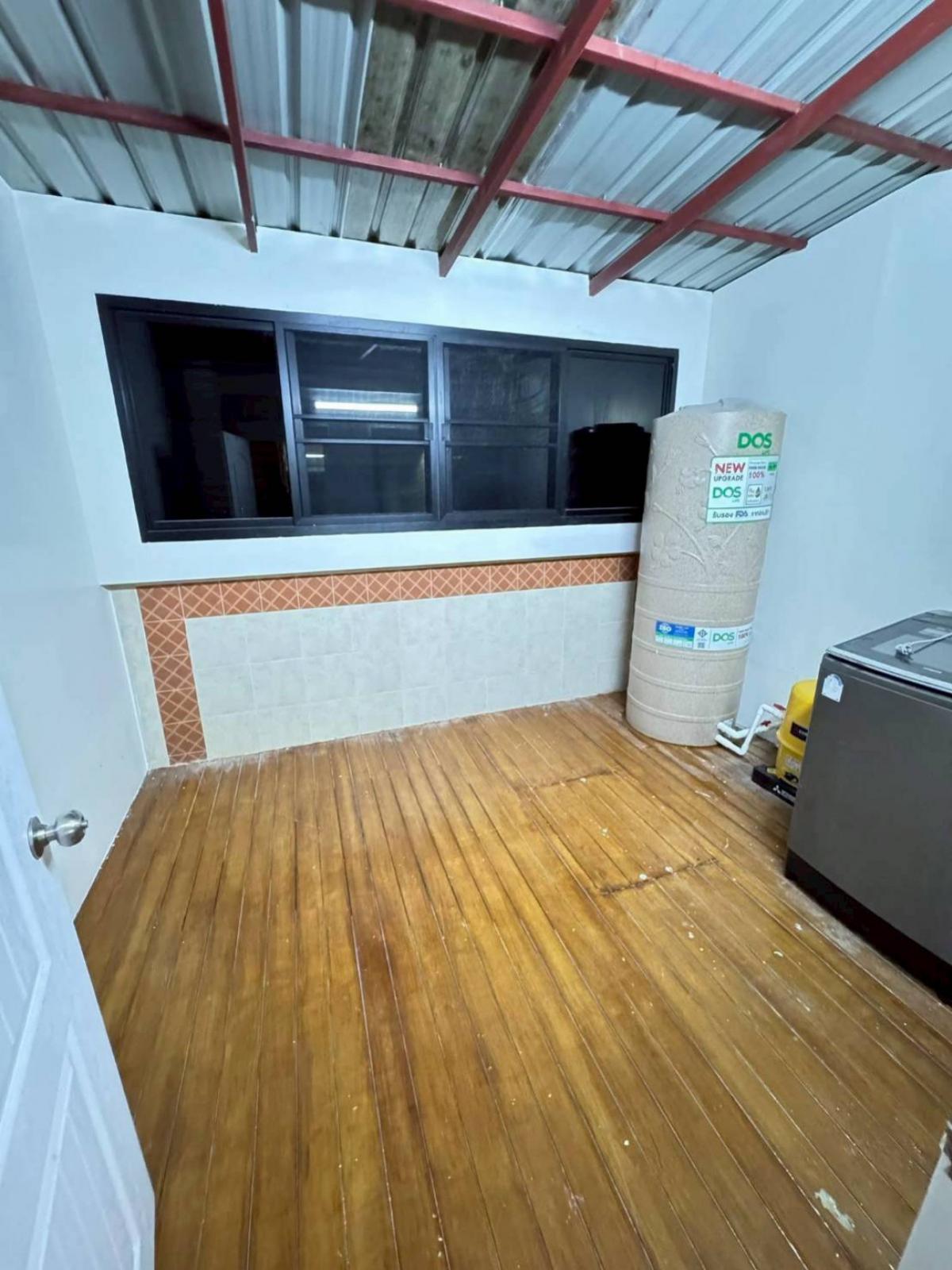 For SaleHome OfficeRamkhamhaeng, Hua Mak : For Sale Home office Town In Town  Newly Renovated , Phlapphla , Wang Thong Lang , Bangkok , CX-148802