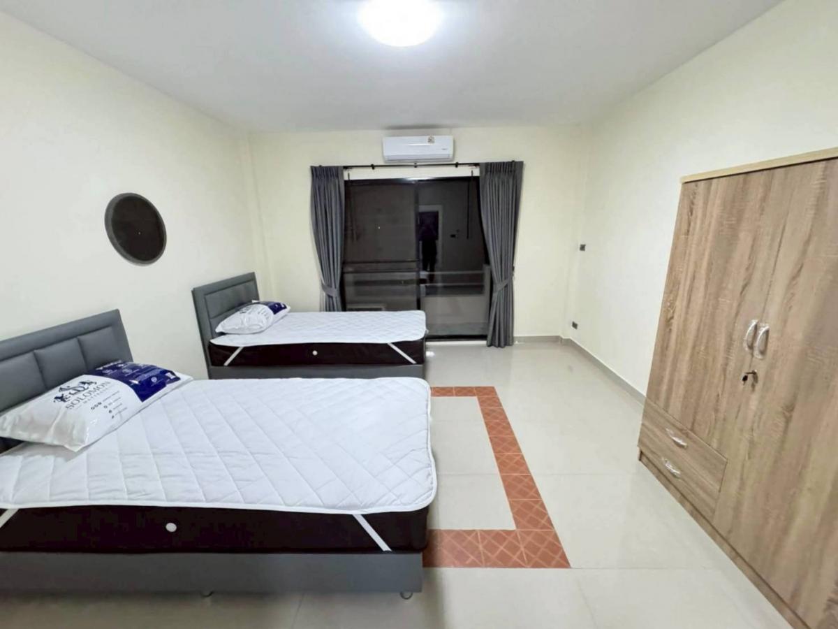 For SaleHome OfficeRamkhamhaeng, Hua Mak : For Sale Home office Town In Town  Newly Renovated , Phlapphla , Wang Thong Lang , Bangkok , CX-148802