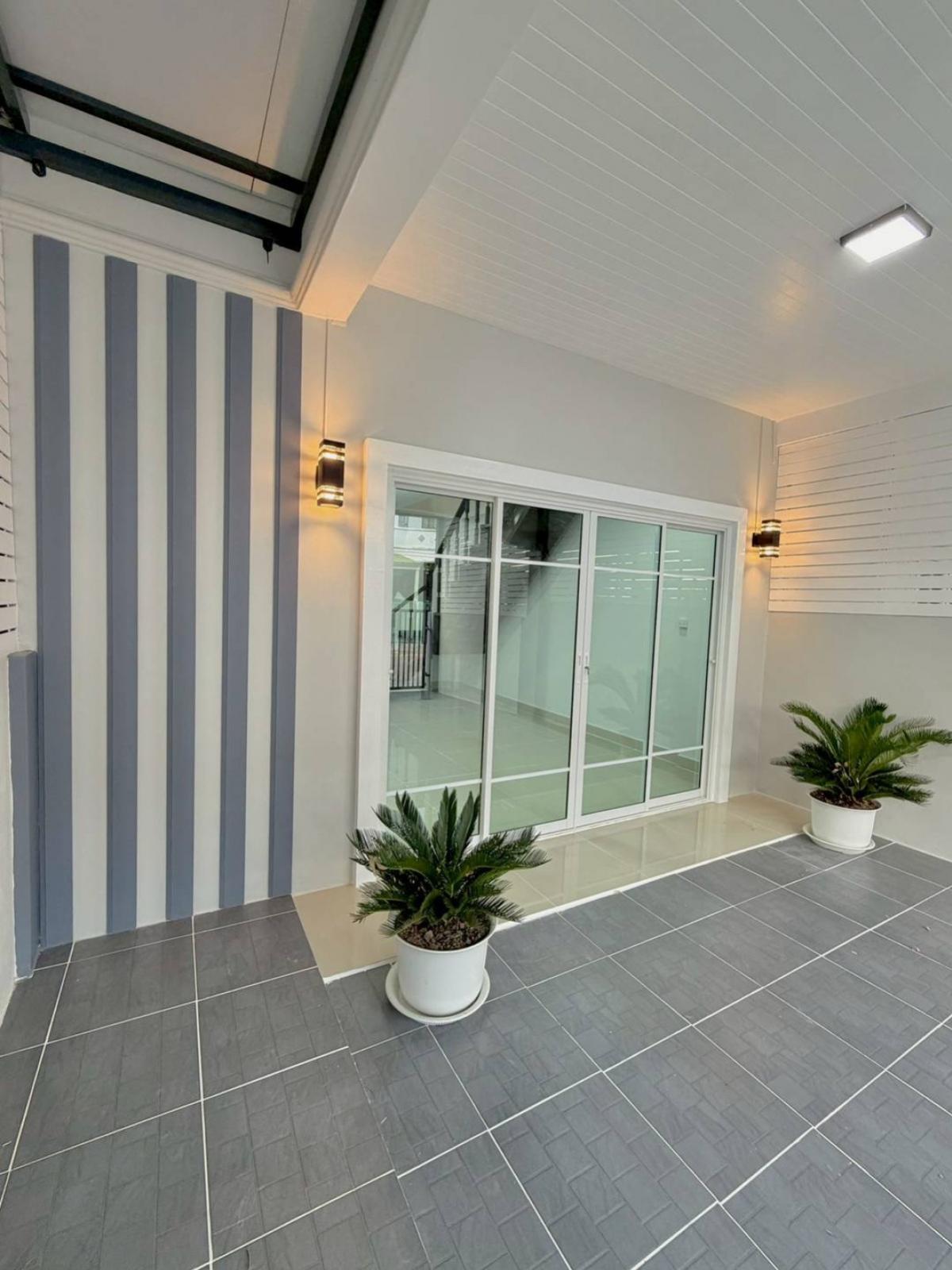 ขายทาวน์โฮมนนทบุรี บางใหญ่ บางบัวทอง : ขายทาวน์เฮ้าส์/ทาวน์โฮม  เปี่ยมสุข วัดพระนอน บางแม่นาง บางใหญ่ นนทบุรี CX-147003