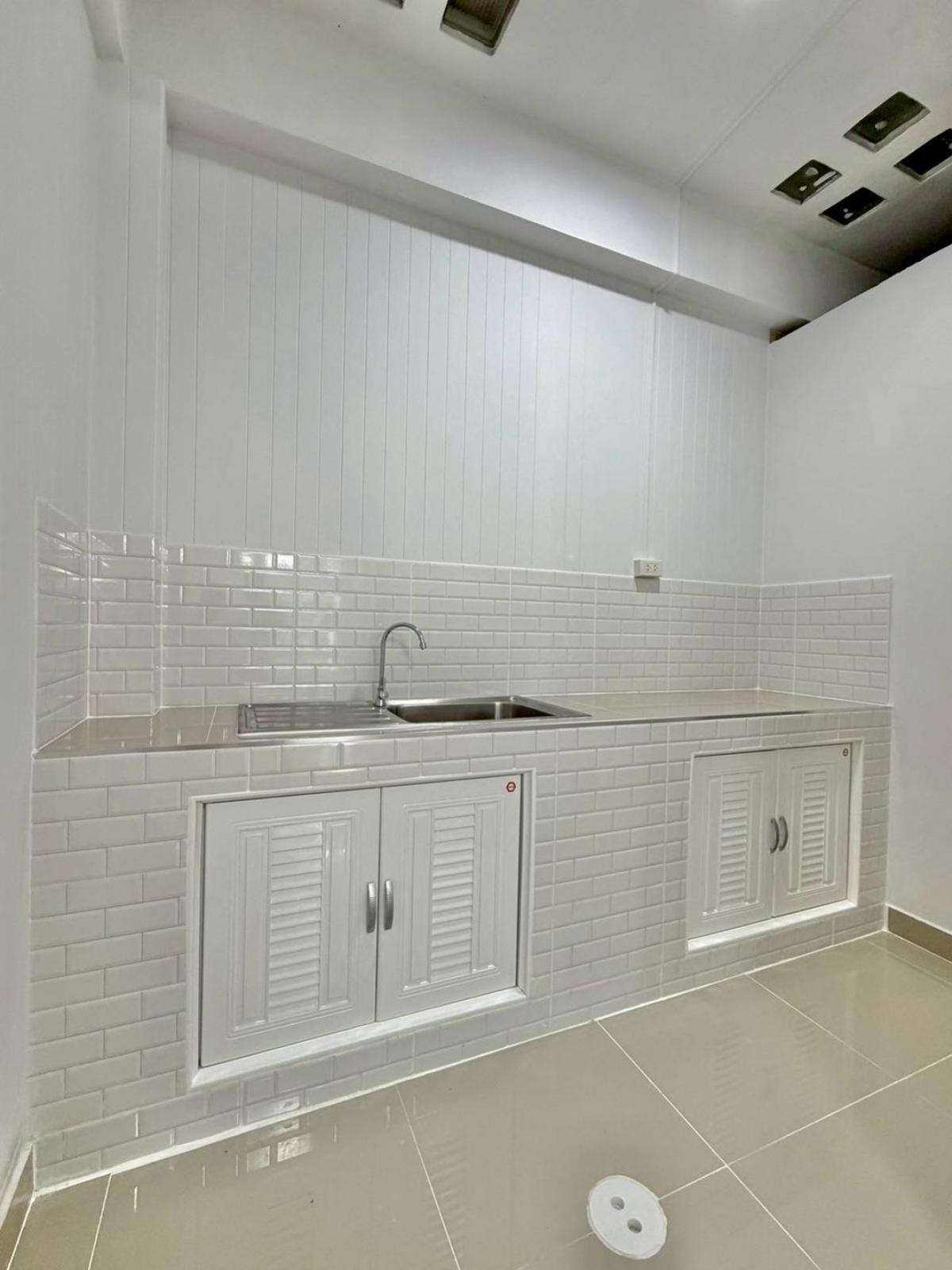 ขายทาวน์โฮมนนทบุรี บางใหญ่ บางบัวทอง : ขายทาวน์เฮ้าส์/ทาวน์โฮม  เปี่ยมสุข วัดพระนอน บางแม่นาง บางใหญ่ นนทบุรี CX-147003