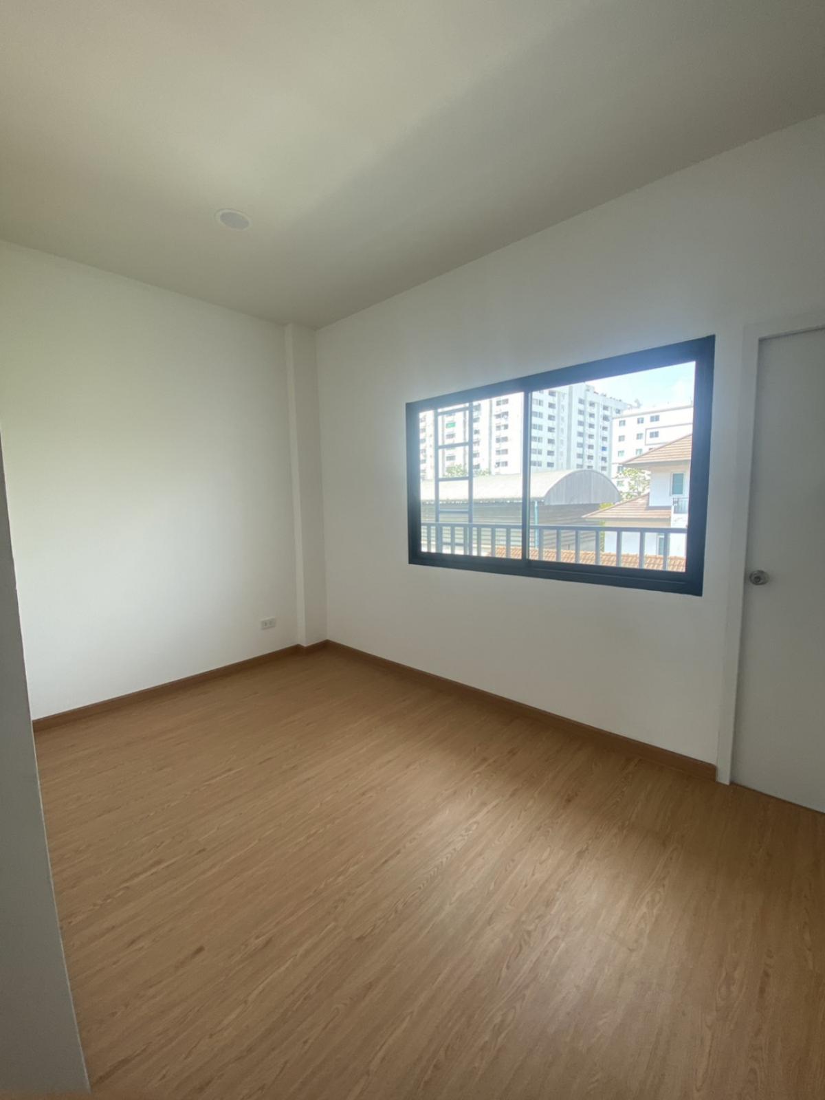 For SaleHome OfficeNawamin, Ramindra : For Sale Luxury Premium Home Office 3.5-Storey Single Unit Building , Bang Khen , Bangkok , CX-148799