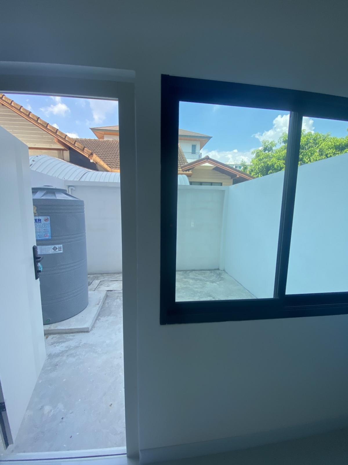 For SaleHome OfficeNawamin, Ramindra : For Sale Luxury Premium Home Office 3.5-Storey Single Unit Building , Bang Khen , Bangkok , CX-148799