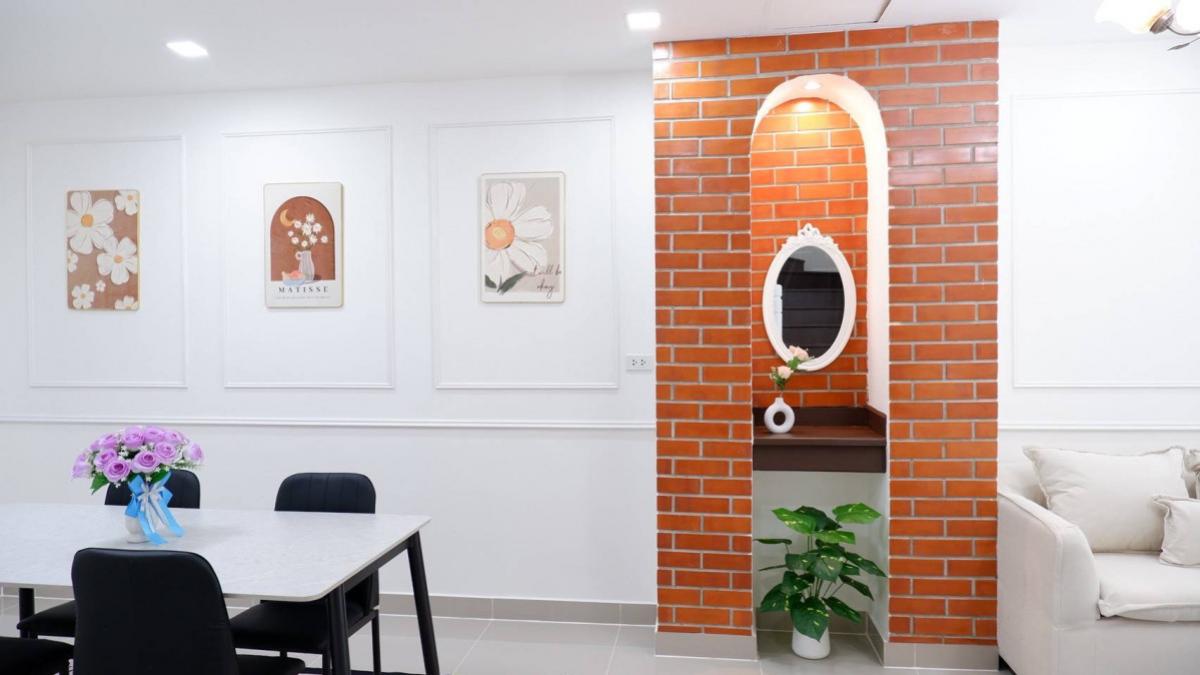 For SaleTownhomePathum Thani,Rangsit, Thammasat : For Sale Townhouse/Townhome  , Chomfah warangkul Klong 2 , newly renovated , Pracha Thipat , Thanyaburi , Pathum Thani , CX-148798