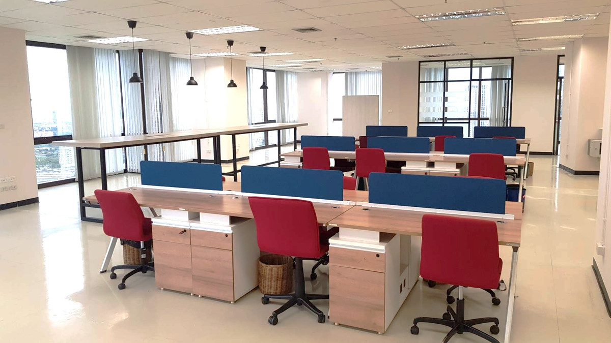 ให้เช่าสำนักงานรัชดา ห้วยขวาง :  ให้เช่าออฟฟิศ ติดหน้า MRT ศูนย์วัฒนธรรม ขนาดใหญ่ 654 ตรม. ทำเลศักยภาพ ใจกลางรัชดา 