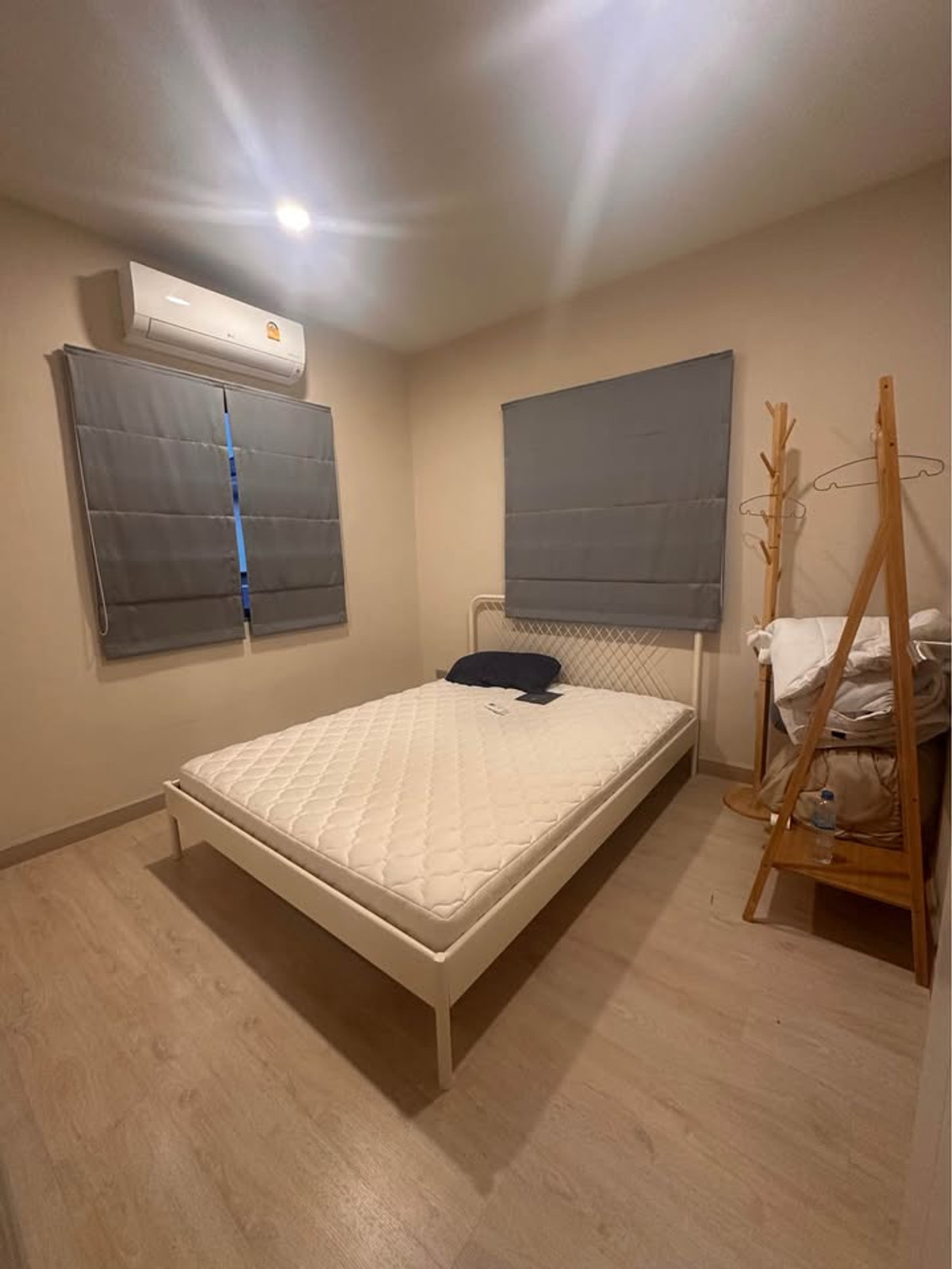 For RentHouseLadkrabang, Suwannaphum Airport : For rent, Phase 8, 53 sq m, 4 bedrooms, 3 bathrooms, 2-story detached house, Perfect Place, Sukhumvit 77, Suvarnabhumi.