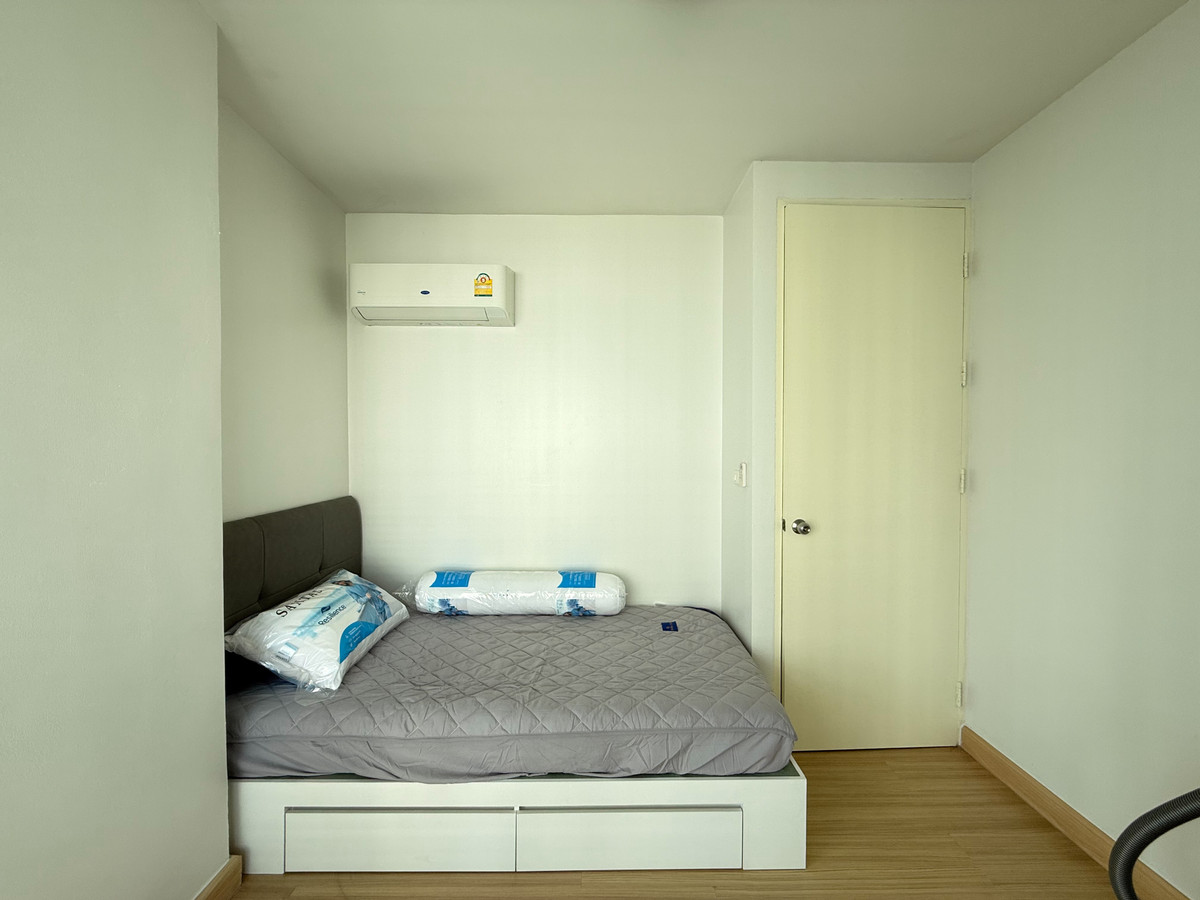 For RentCondoPattanakan, Srinakarin : FOR RENT 	The Parkland Srinakarin **Corner Room**Ready to Move in**