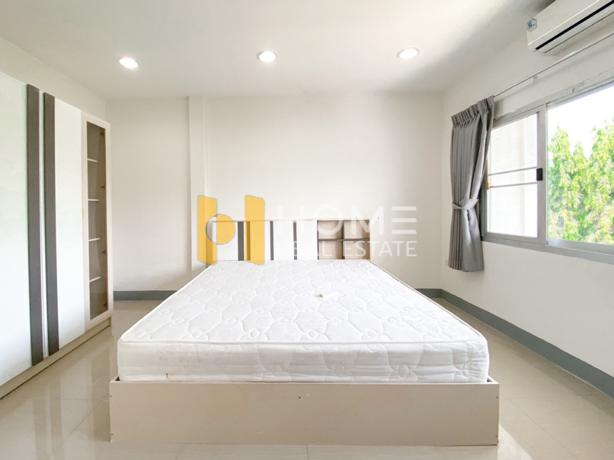 ขายทาวน์โฮมเลียบทางด่วนรามอินทรา : หมู่บ้าน 84 แมนชั่น / 4 ห้องนอน (ขาย), Moo Baan 84 Mansion / 4 Bedrooms (FOR SALE) FAHS040