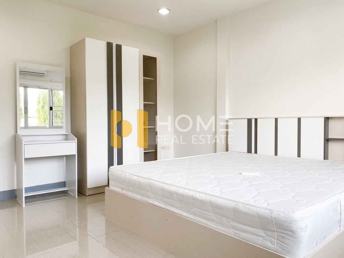 ขายทาวน์โฮมเลียบทางด่วนรามอินทรา : หมู่บ้าน 84 แมนชั่น / 4 ห้องนอน (ขาย), Moo Baan 84 Mansion / 4 Bedrooms (FOR SALE) FAHS040