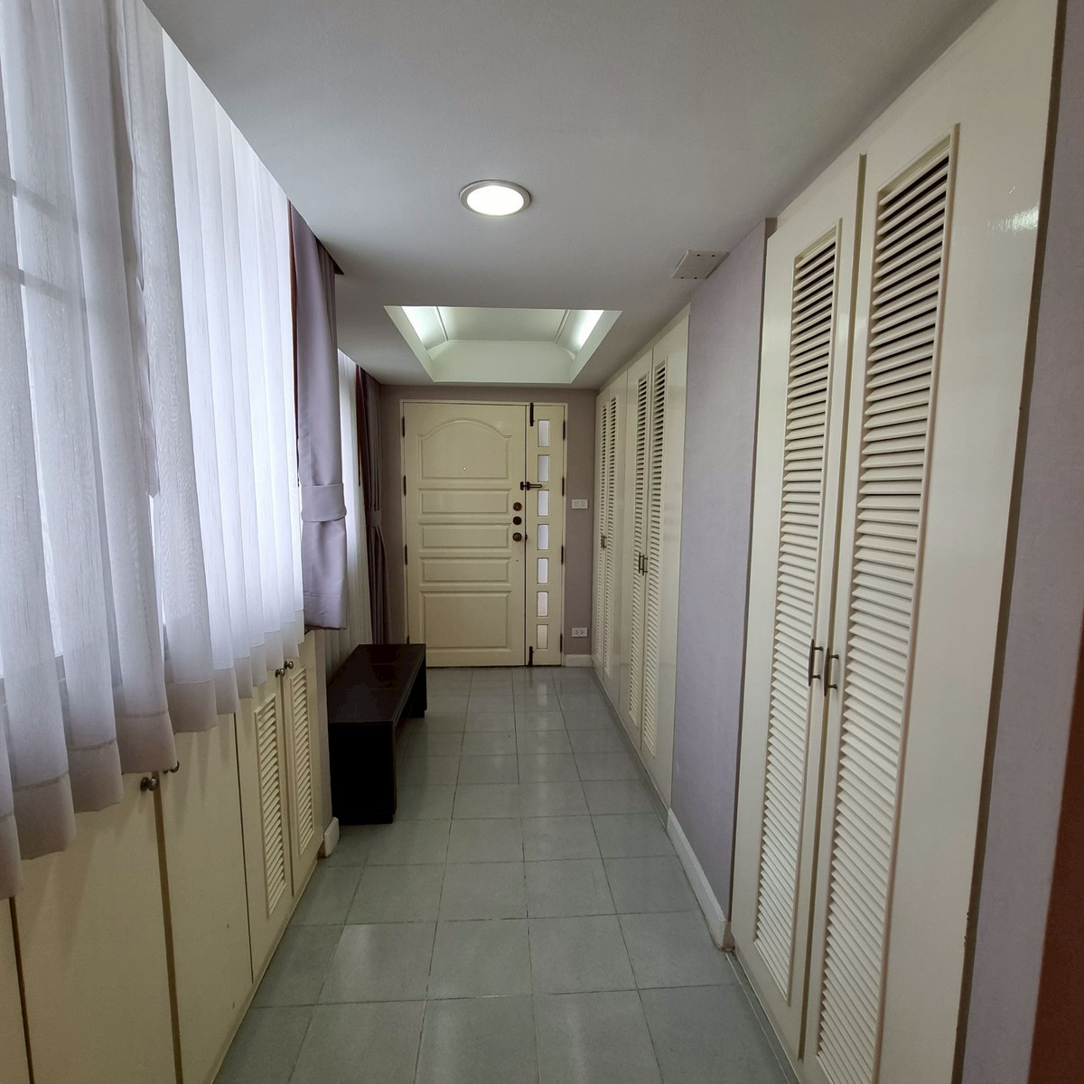 CondoSukhumvit, Asoke, Thonglor : ✨ Private kingdom 142 sq m in the heart of Sukhumvit 39✨ Wide area like living in a single house. With a 180 degree city view!📸