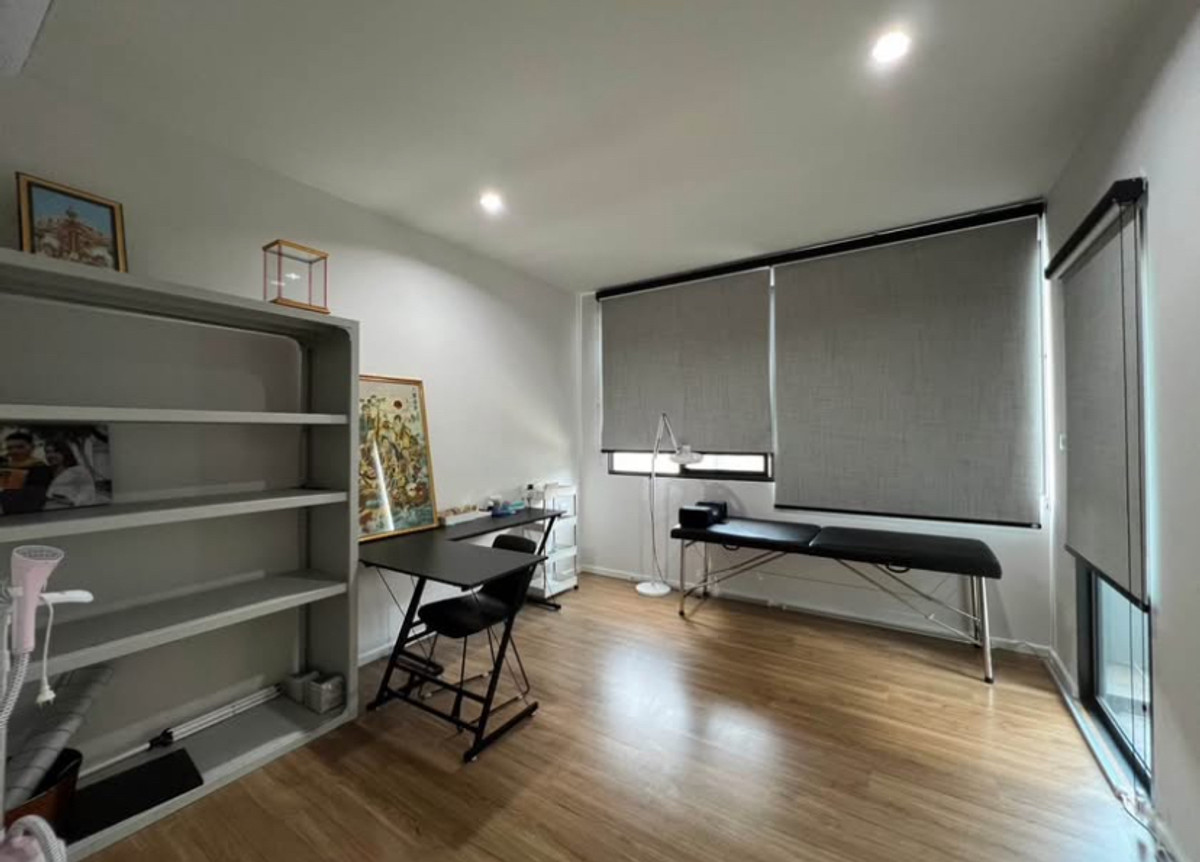 ทาวน์โฮมพระราม 5 ราชพฤกษ์ บางกรวย : ขาย / ให้เช่าทาวน์โฮมหรู บ้านกลางเมือง ราชพฤกษ์ ติดถนน ตรงข้าม Central Westville