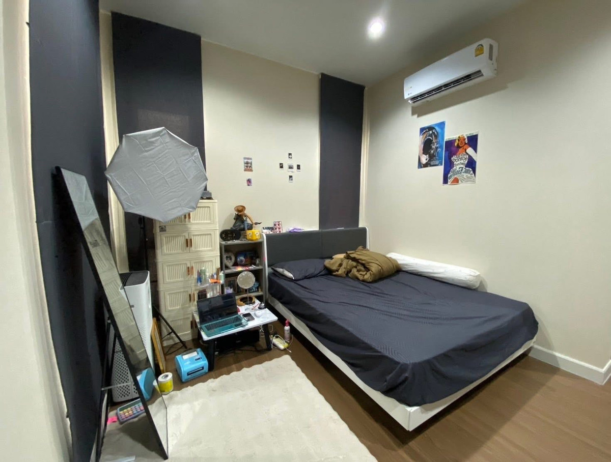 For RentHouseNonthaburi, Bang Yai, Bangbuathong : Luxury detached house for rent Setthasiri Village, Rama 5, fully furnished, near Lotus Nakhon In and The Walk Ratchaphruek.