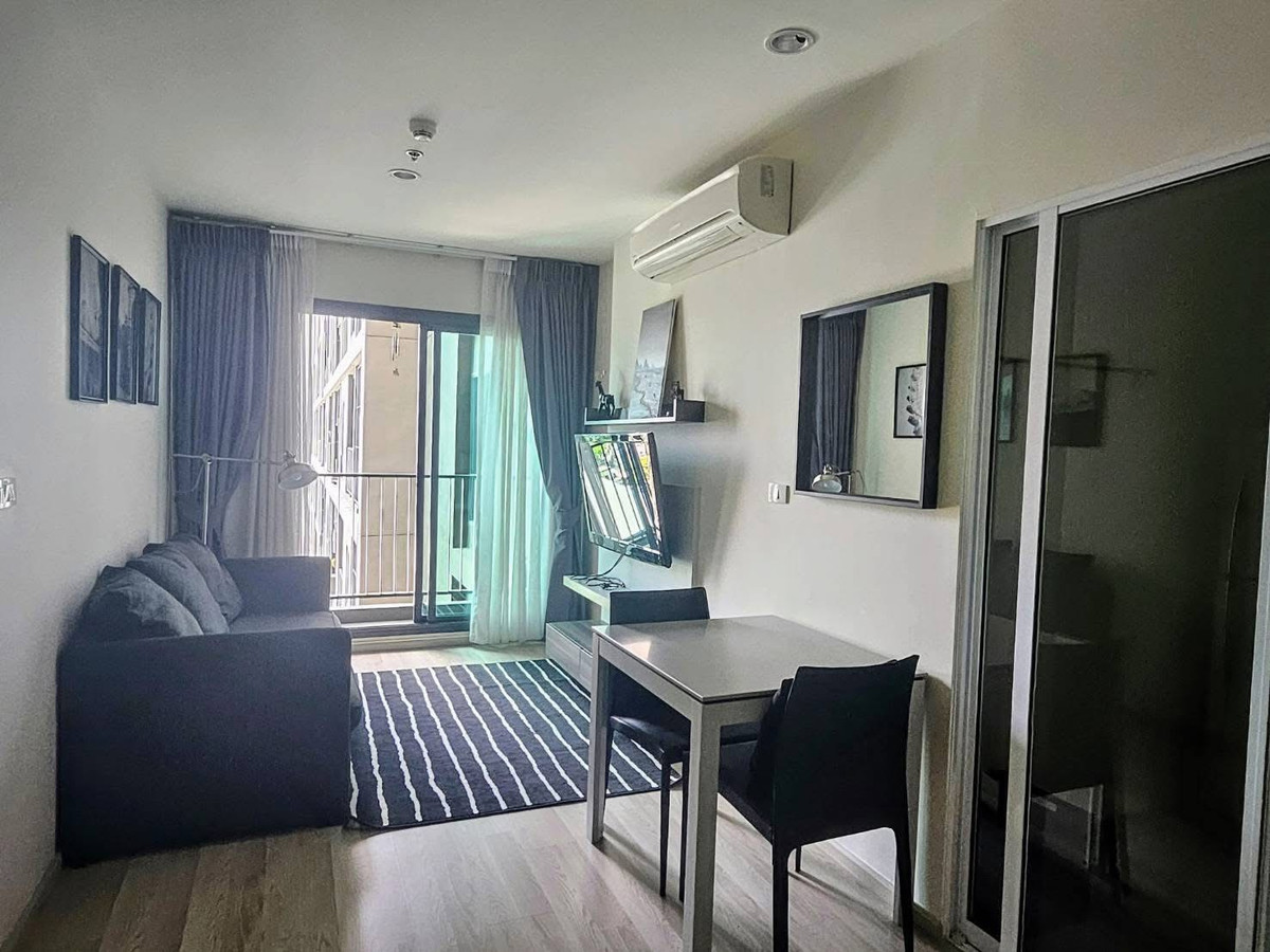 For RentCondoRatchadapisek, Huaikwang, Suttisan : Condo for rent, only 150 meters to MRT Huai Khwang | Centric Huaykhwang Station | Extra large room✨ near Central Plaza Rama 9