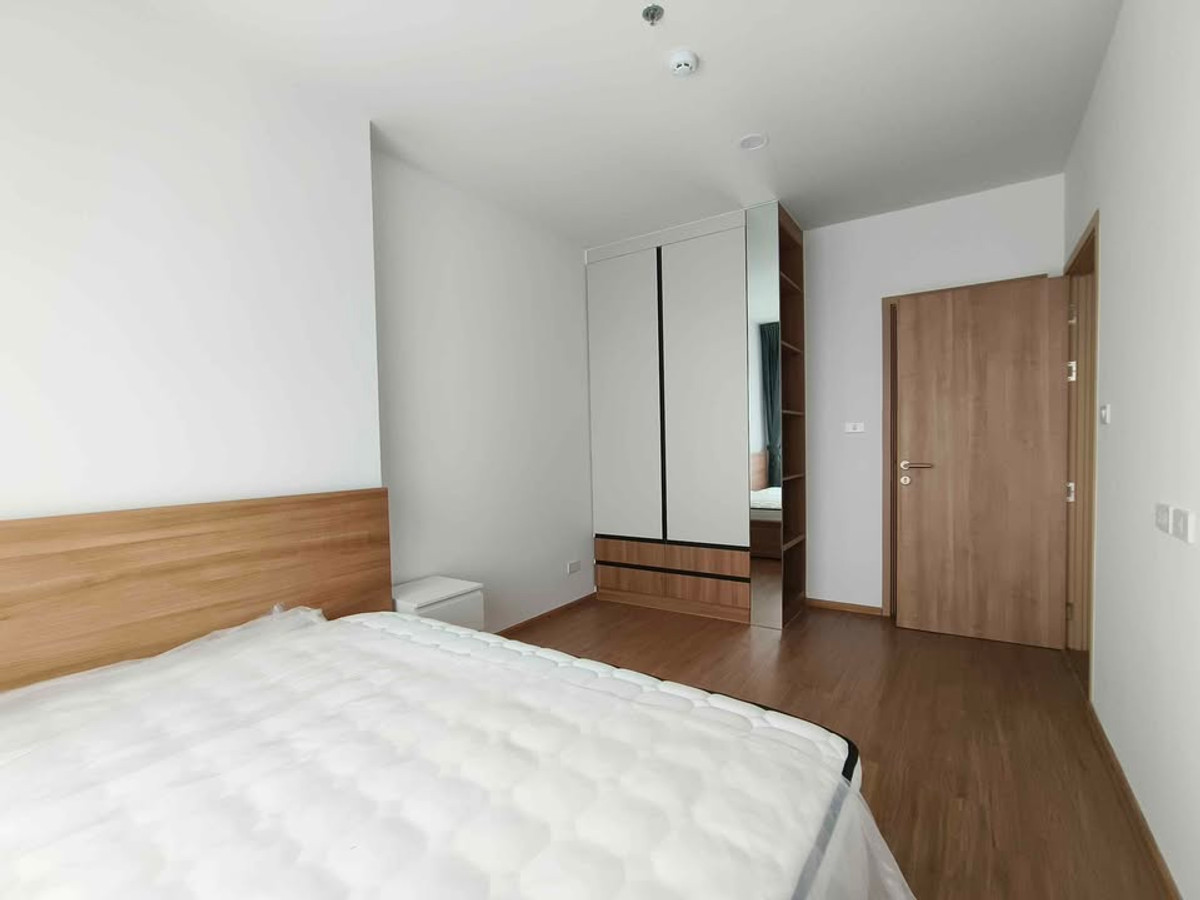 For RentCondoBang kae, Phetkasem : ⭐️ The Livin Phetkasem ⭐️ 1 bedroom, 1 bathroom, beautiful room decorated in a minimalist style. Fully furnished