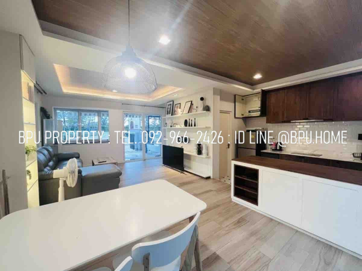 ให้เช่าทาวน์โฮมบางนา แบริ่ง ลาซาล : ** ให้เช่าทาวน์โฮม 3 ห้องนอน มีชั้นลอย** อินดี้ บางนา-รามคำแหง2 ใกล้ เมกะ บางนา