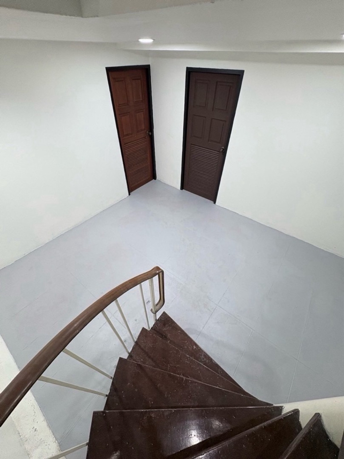 ทาวน์โฮมสยาม จุฬา สามย่าน : ✨ขาย/ให้เช่า อาคาร 7 ชั้น ทำเลสยาม-บรรทัดทอง รีโนเวทใหม่ทั้งหลัง ✨