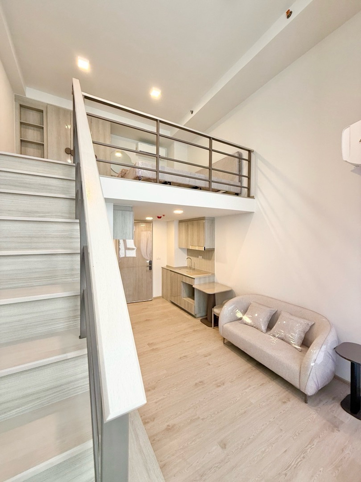 For RentCondoKasetsart, Ratchayothin : For rent 🌈✨ COBE Kaset-Sripatum, high ceiling room, beautiful room, fully furnished, call 092-2462653 Donut