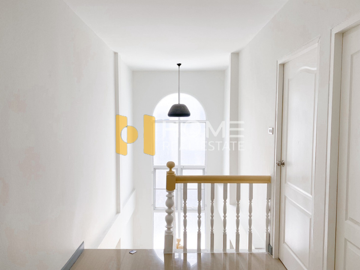 ขายทาวน์โฮมเลียบทางด่วนรามอินทรา : หมู่บ้าน 84 แมนชั่น / 4 ห้องนอน (ขาย), Moo Baan 84 Mansion / 4 Bedrooms (FOR SALE) FAHS040