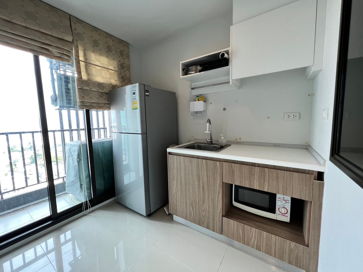 ให้เช่าคอนโดบางซื่อ วงศ์สว่าง เตาปูน : [ ให้เช่า ] คอนโด The Stage Taopoon Interchange  1ห้องนอน 33 ตรม.  📍ใกล้รถไฟฟ้า 2 สาย 