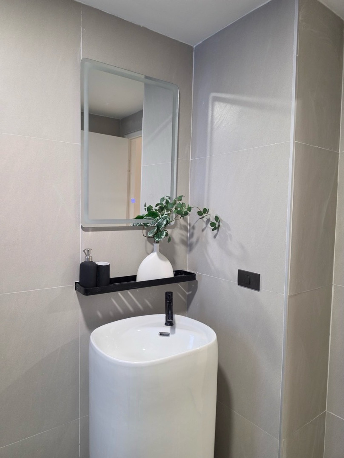 ขายคอนโดอ่อนนุช อุดมสุข : K-6807 ขายด่วน🔥🔥 ! ห้องใหญ่ style duplex ตกแต่งใหม่ Eastwood อ่อนนุช พร้อมอยู่