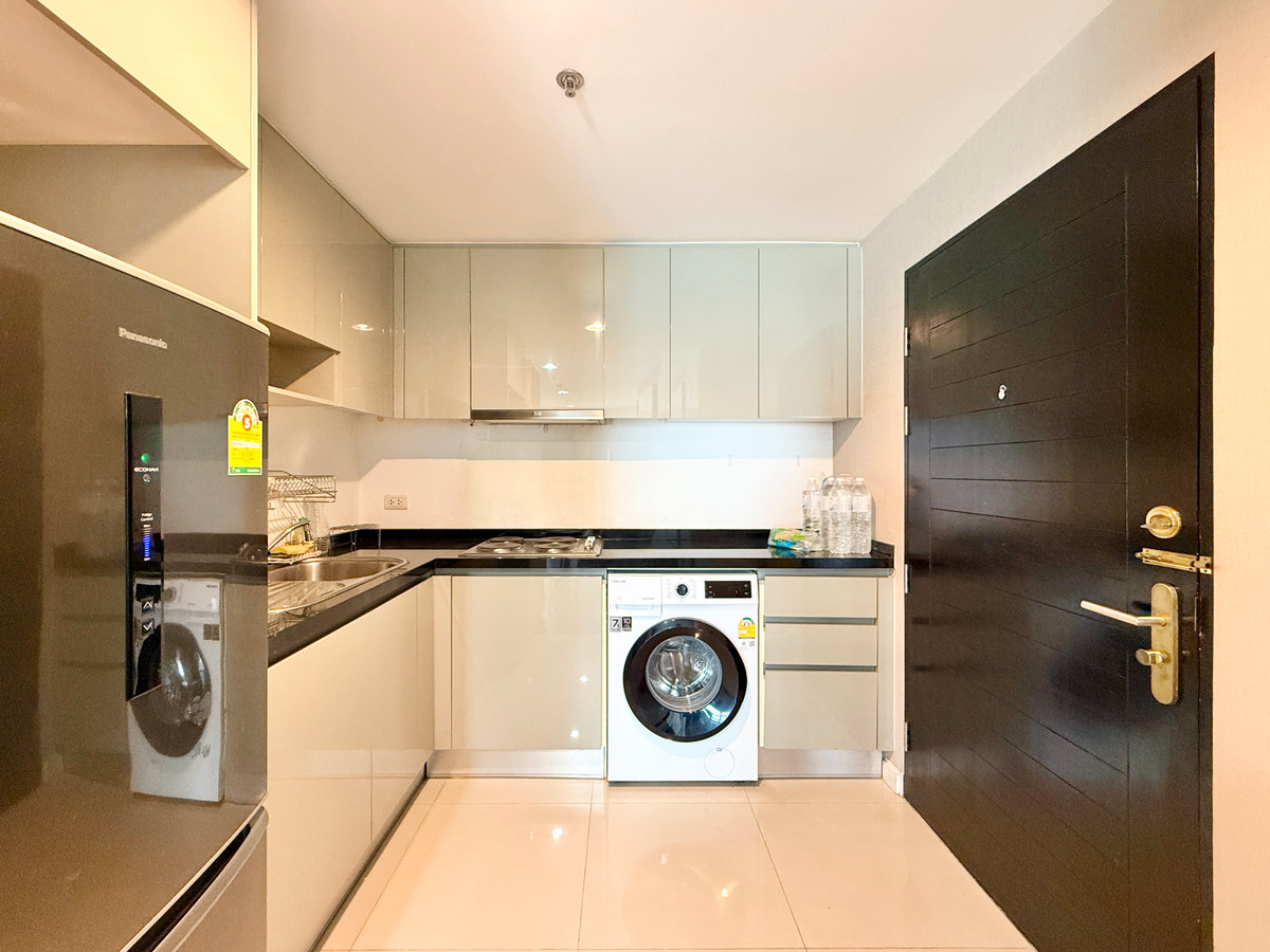 For RentCondoRama9, Petchburi, RCA : Cheap for rent 🌈✨ Belle Grand rama 9, size 58 SQM, 2 bedrooms, 1 bathroom, 27,000 baht, beautiful room, high floor, Call 092-2462653 Donut